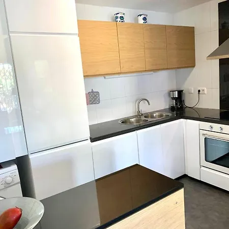 2 Bed Ground Floor In Prestige Golf Complex Apartment